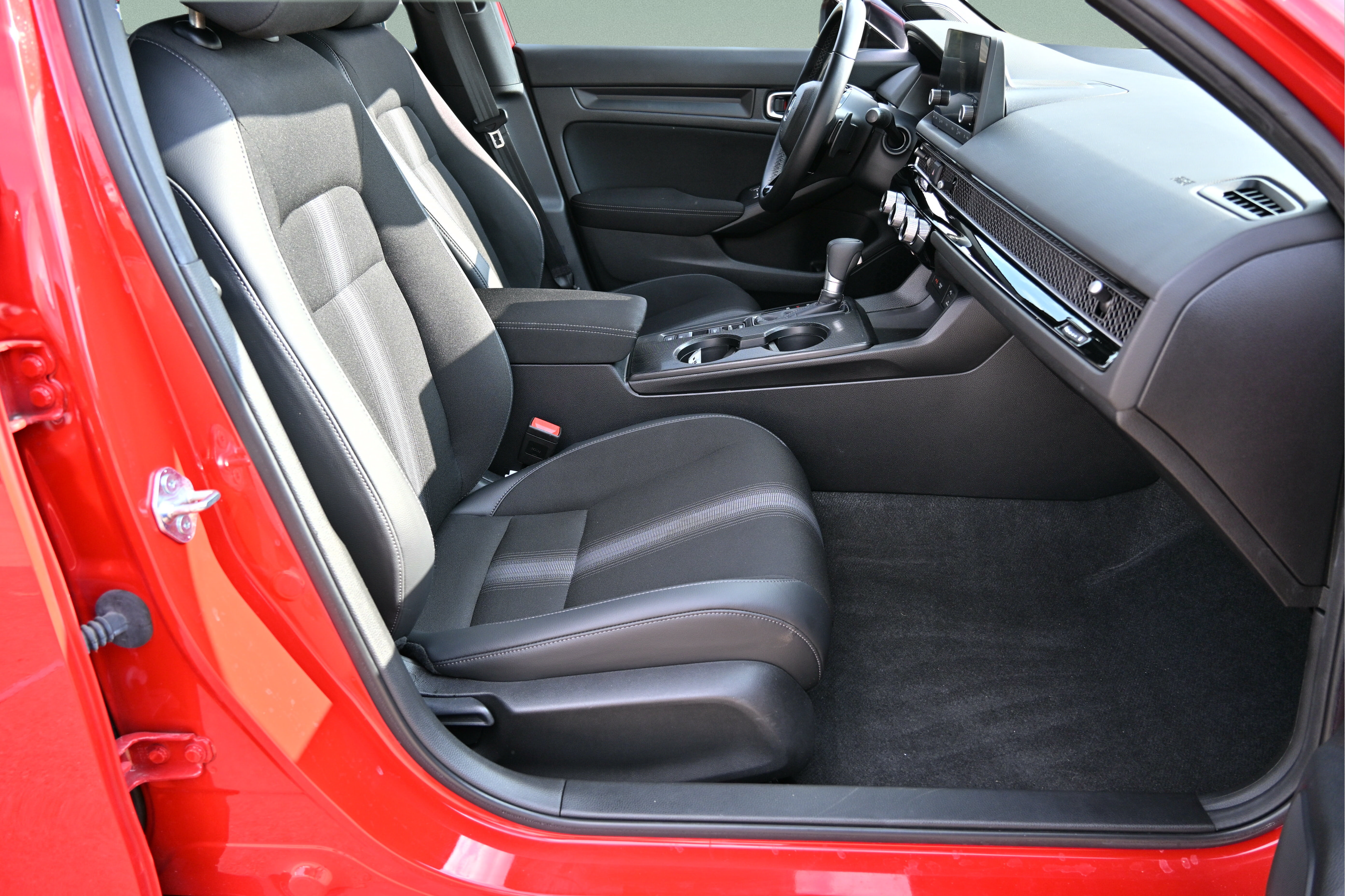 Used 2024 Honda Civic Sport image 12