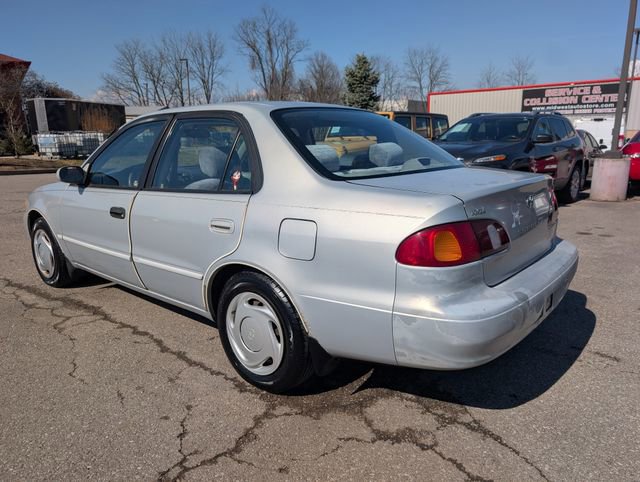 Used 2000 Toyota Corolla image 4