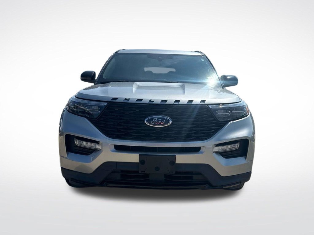 Used 2024 Ford Explorer ST-Line w/ Class IV Trailer Tow Package RWD image 2