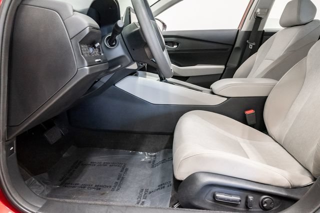 Used 2025 Honda Accord SE image 10