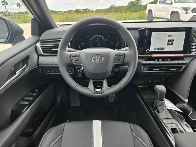 New 2026 Toyota Camry SE FWD image 8