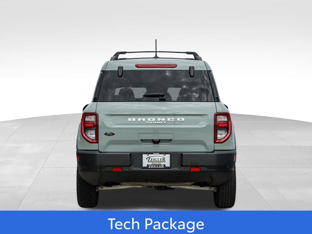 Used 2023 Ford Bronco Sport Outer Banks w/ Tech Package AWD/4WD image 6