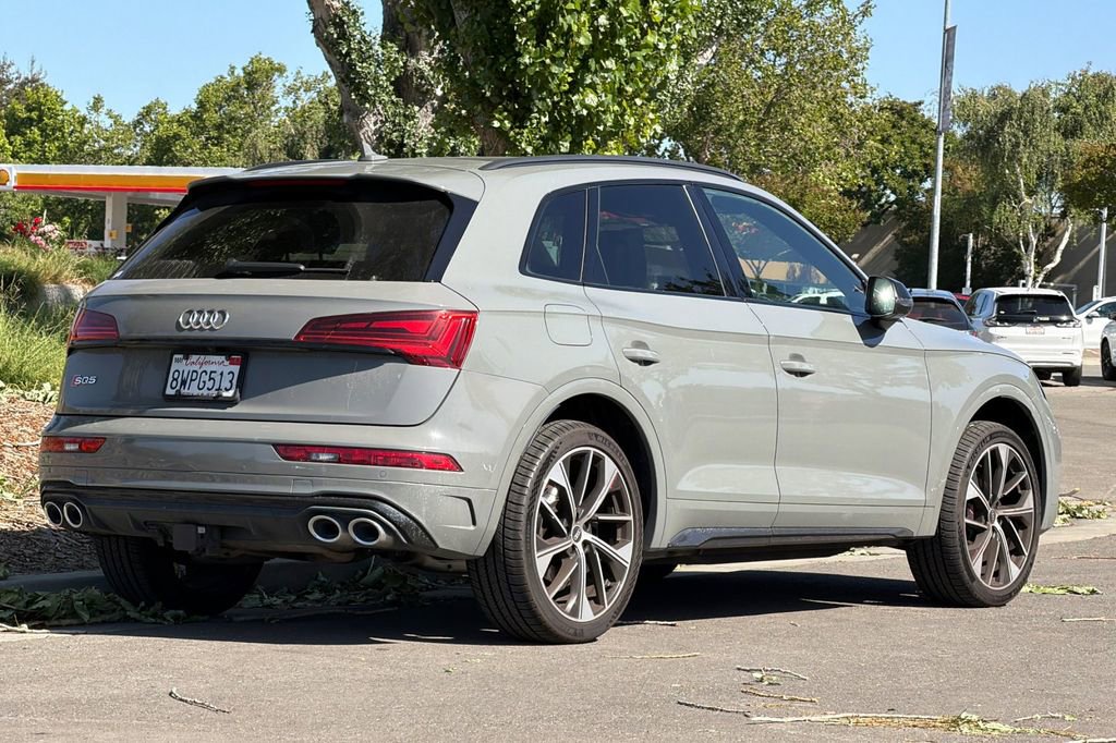 Used 2021 Audi SQ5 Premium Plus w/ Premium Plus Package AWD/4WD image 4