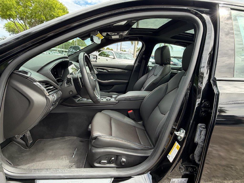 Used 2024 Cadillac CT5 V w/ Super Cruise 2 Package AWD/4WD image 9