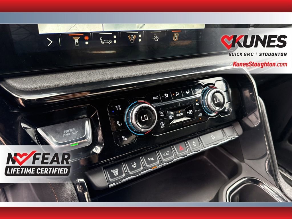 Used 2025 GMC Sierra 2500 AT4 image 38