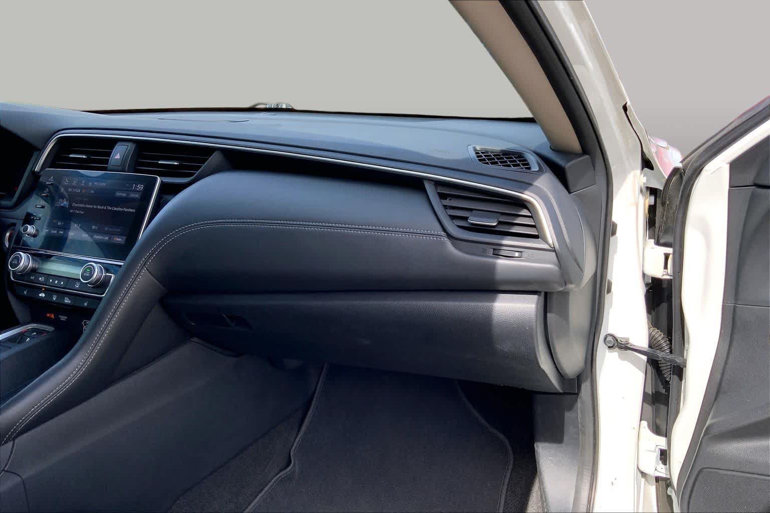 Used 2020 Honda Insight Touring image 19