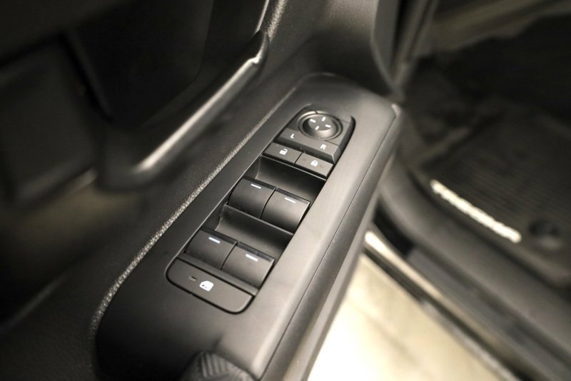 Certified 2025 Toyota Tacoma SR5 image 10