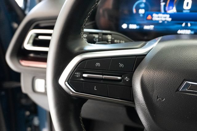Used 2024 Chevrolet Traverse Z71 AWD/4WD image 13