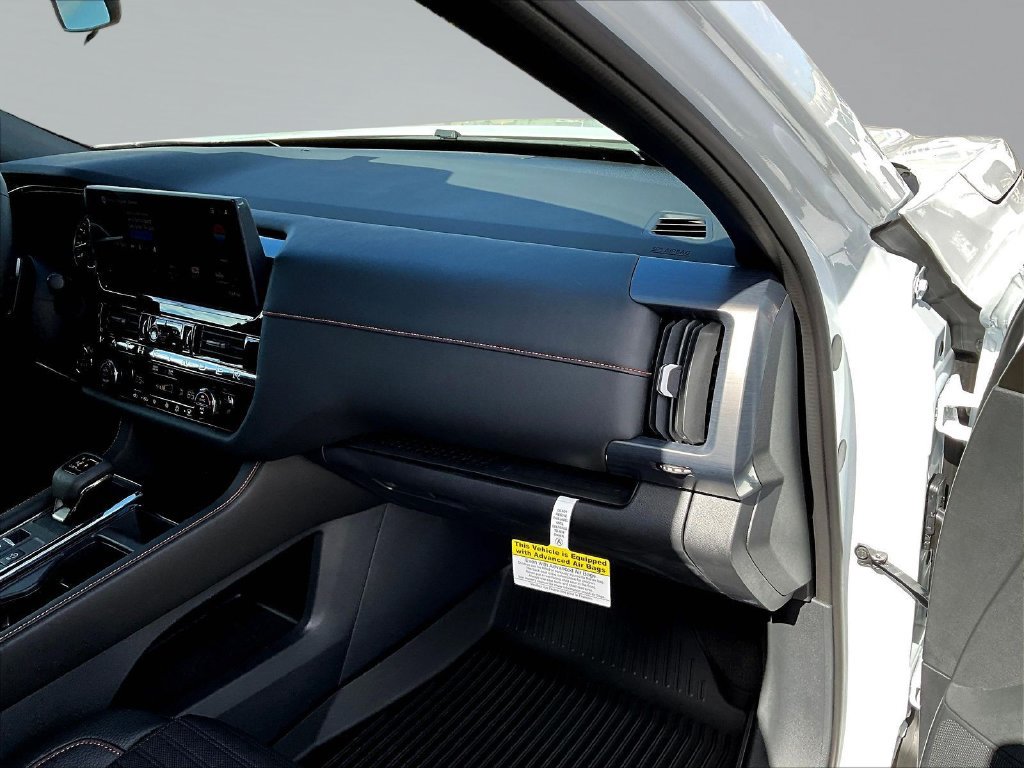 New 2026 Nissan Pathfinder Rock Creek AWD/4WD image 32