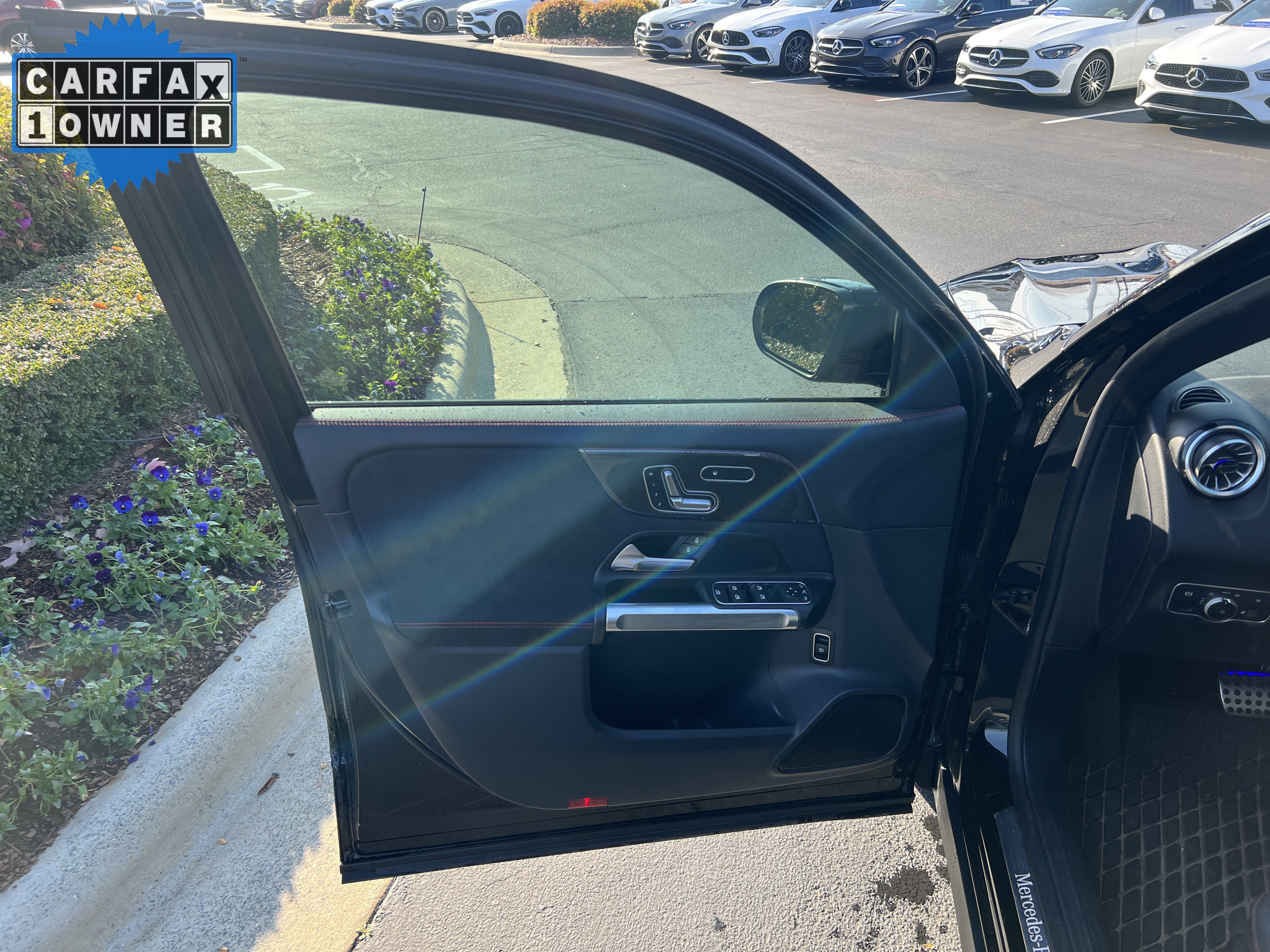 Certified 2024 Mercedes-Benz GLB 250 4MATIC image 14