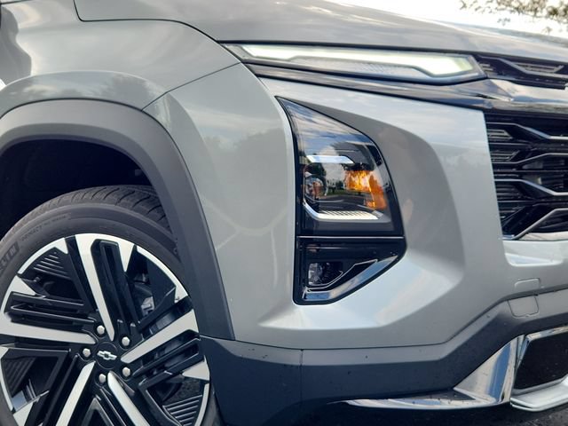 New 2027 Chevrolet Equinox RS w/ Safety and Technology Package FWD image 9