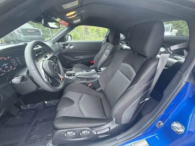 Used 2024 Nissan Z Sport w/ Floor Mat Package image 11
