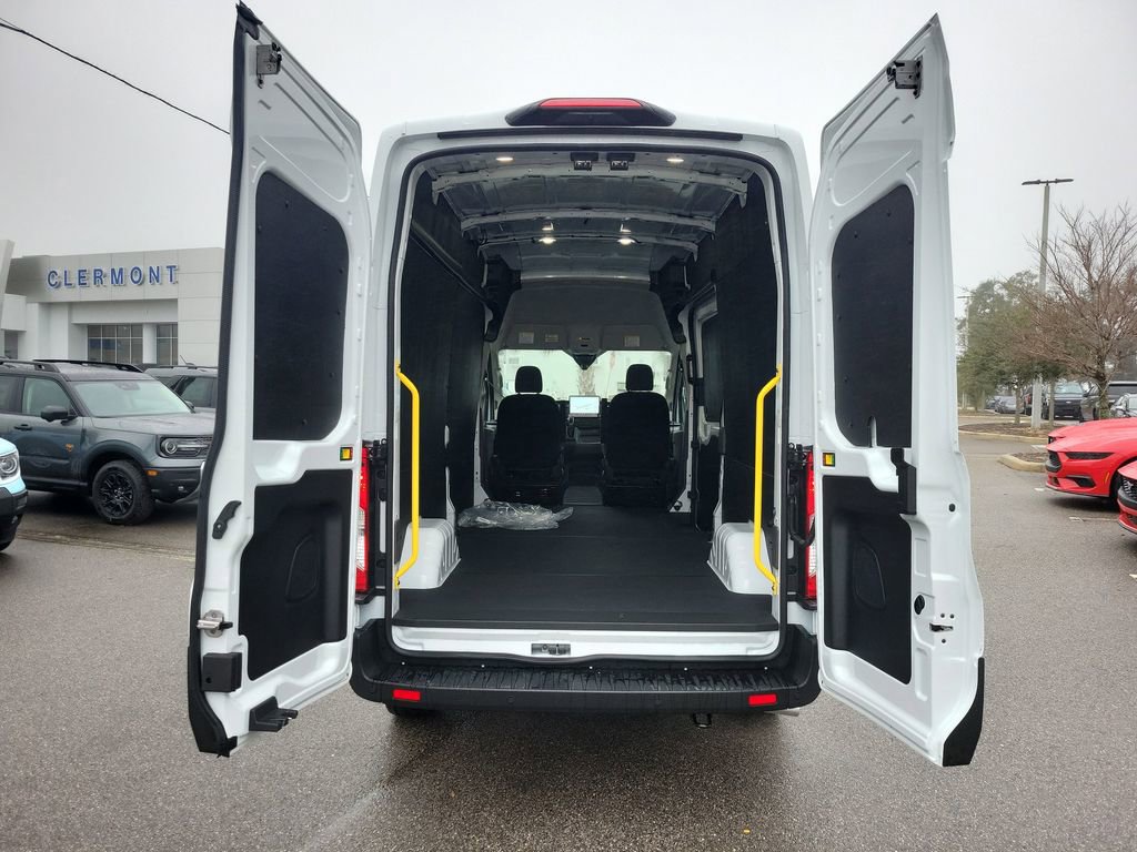 New 2026 Ford Transit 250 148 High Roof image 9