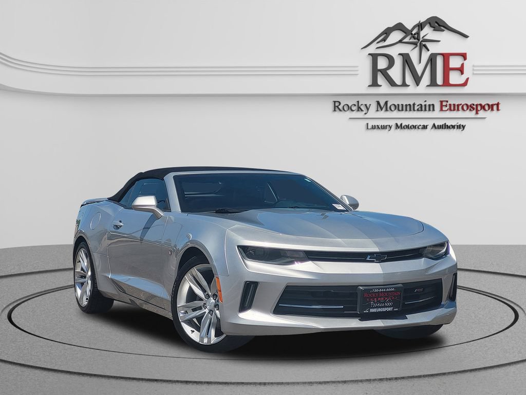 Used 2016 Chevrolet Camaro LT RWD image 1