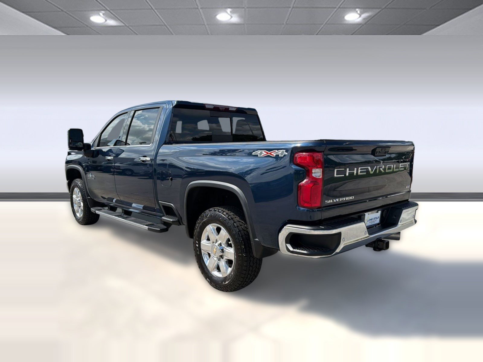 Used 2023 Chevrolet Silverado 2500 LTZ w/ LTZ Texas Edition AWD/4WD image 3