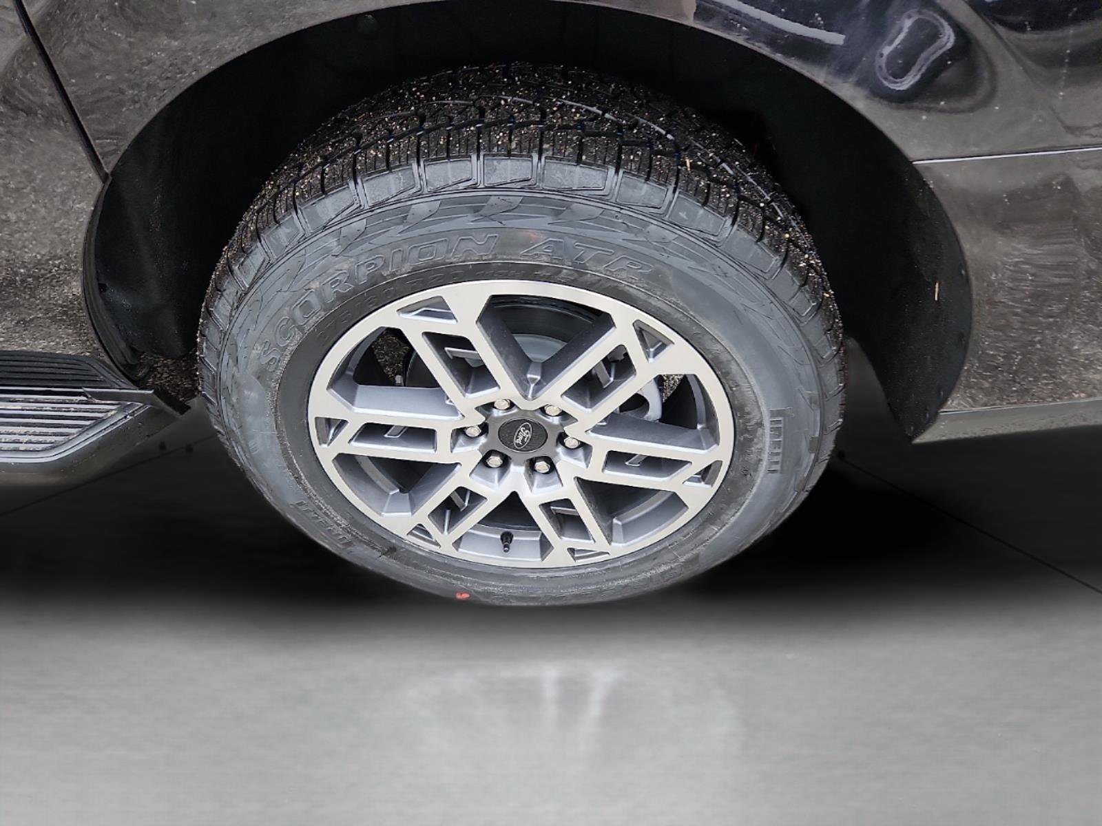 New 2026 Ford Expedition Max Active image 5