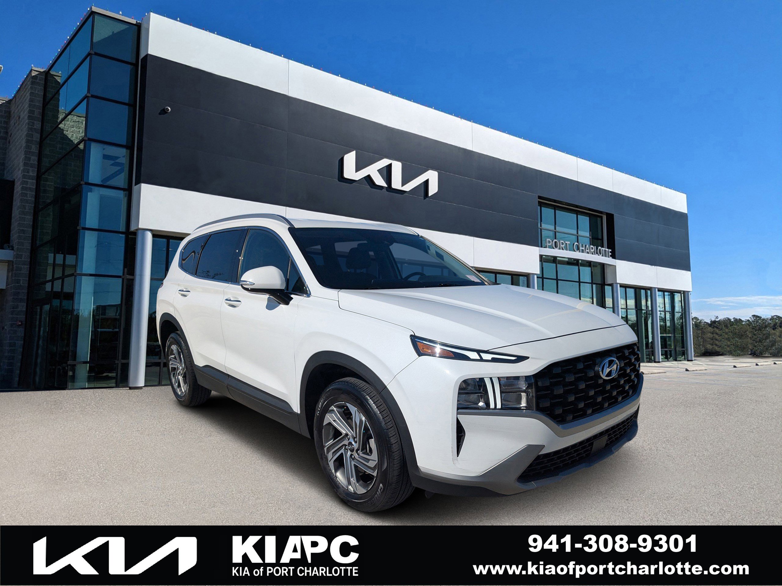 Used 2023 Hyundai Santa Fe SEL image 1