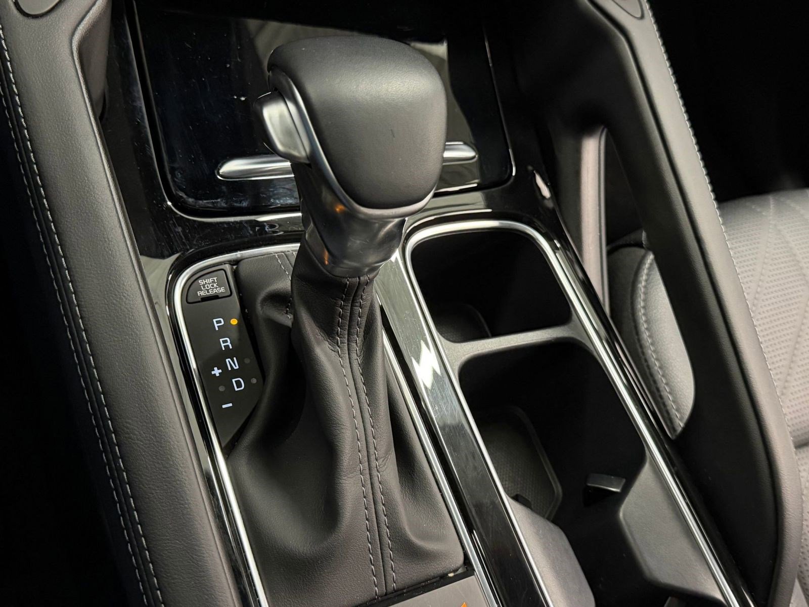 Used 2025 Kia Telluride EX X-Line AWD/4WD image 15