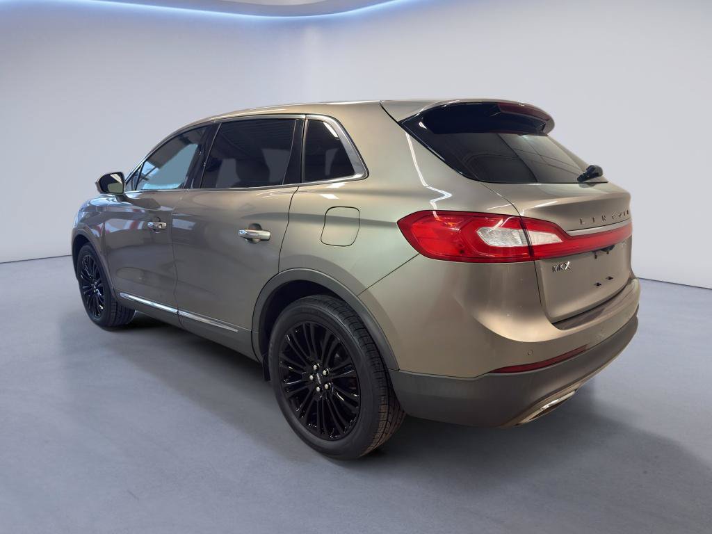 Used 2016 Lincoln MKX Reserve w/ Climate Package AWD/4WD image 5