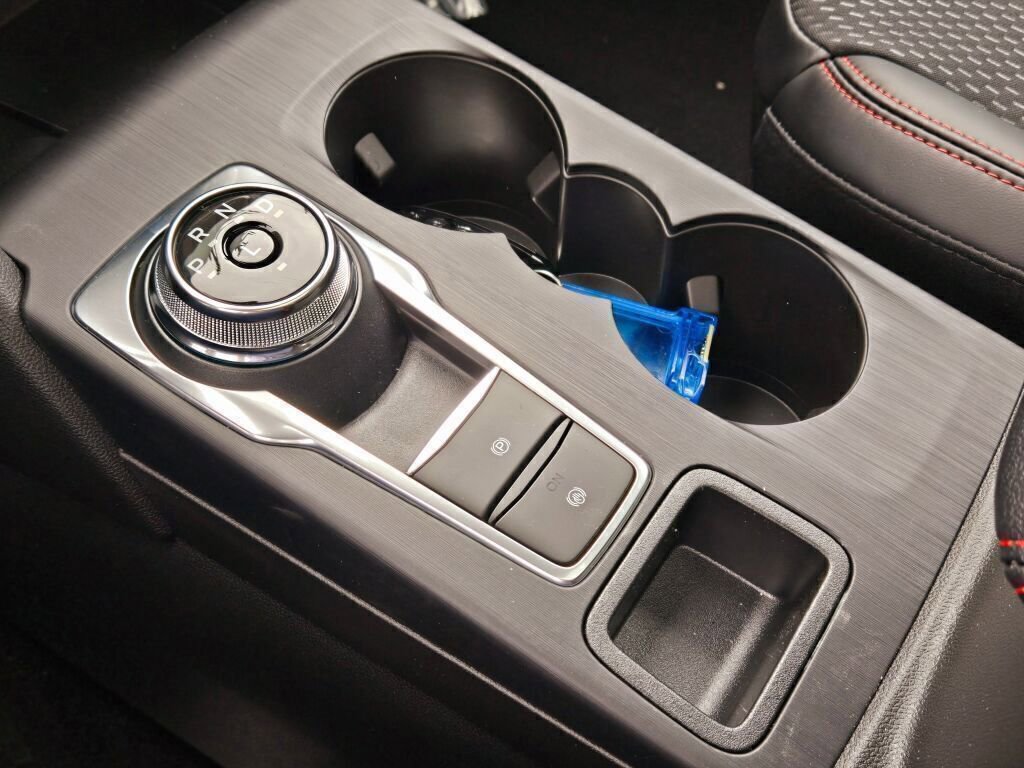 New 2025 Ford Escape ST-Line w/ Tech Pack #1 image 28