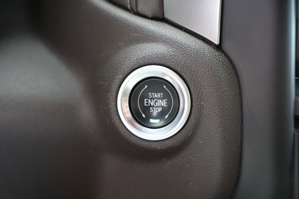 Used 2019 Chevrolet Silverado 1500 LTZ image 21