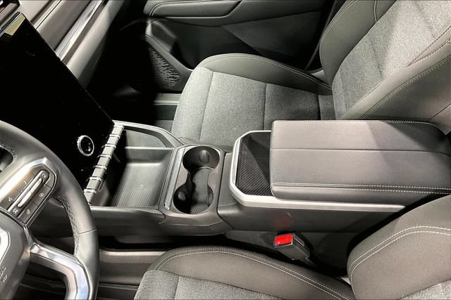 Used 2026 GMC Terrain Elevation w/ LPO, Floor Liner Package AWD/4WD image 17