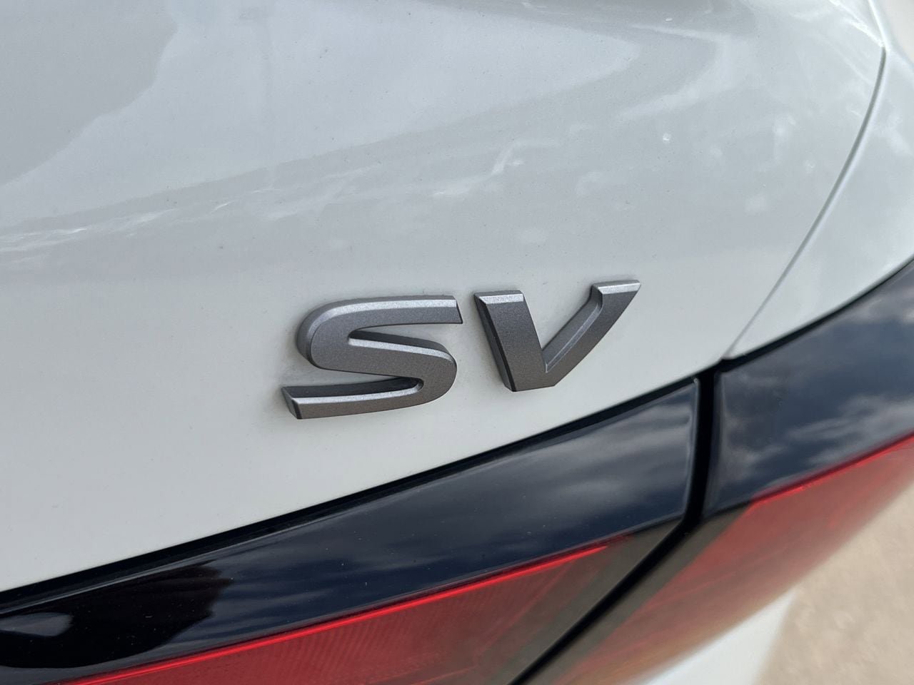 Used 2024 Nissan Altima 2.5 SV FWD image 6