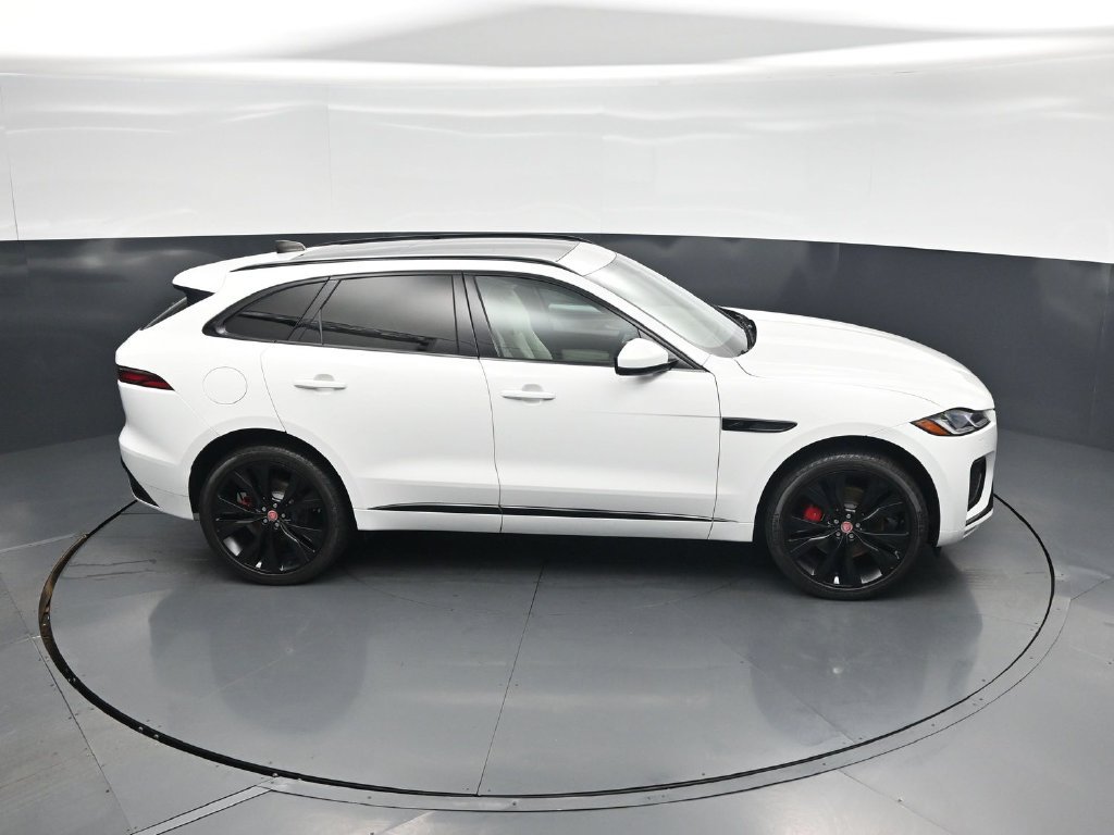 Used 2023 Jaguar F-PACE R-Dynamic S AWD/4WD image 52