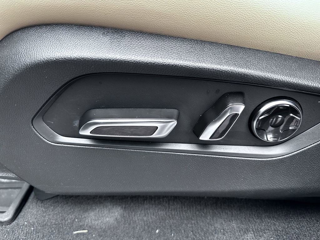 Used 2024 Acura MDX SH-AWD w/ Technology Package image 19