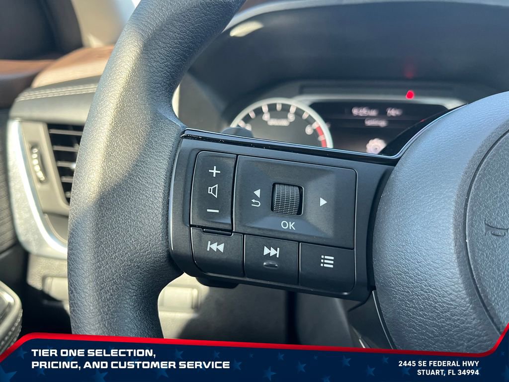 Used 2021 Nissan Rogue S FWD image 26