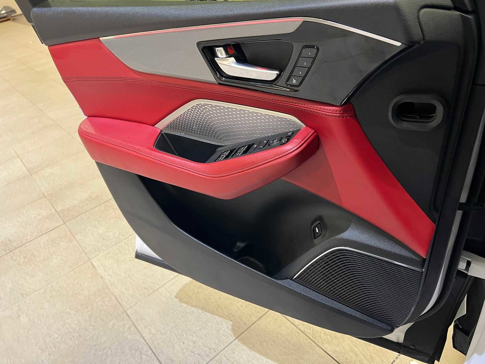 Used 2022 Acura MDX A-Spec image 16