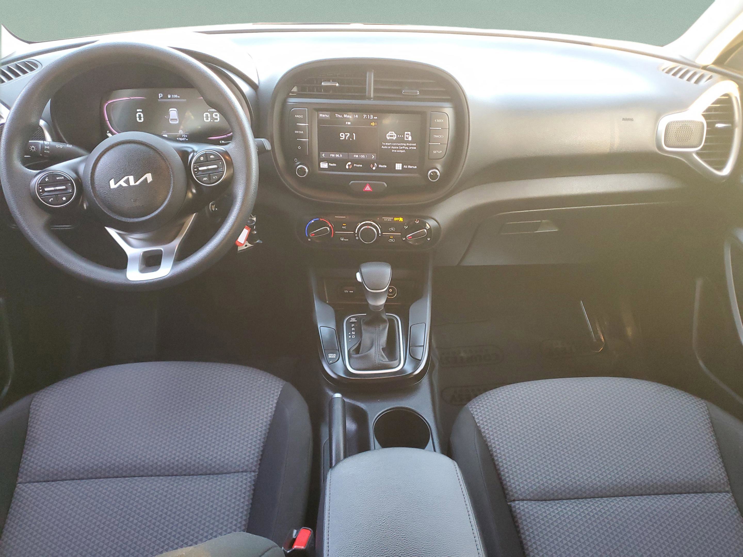 Used 2024 Kia Soul LX w/ Option Group 015 FWD image 8