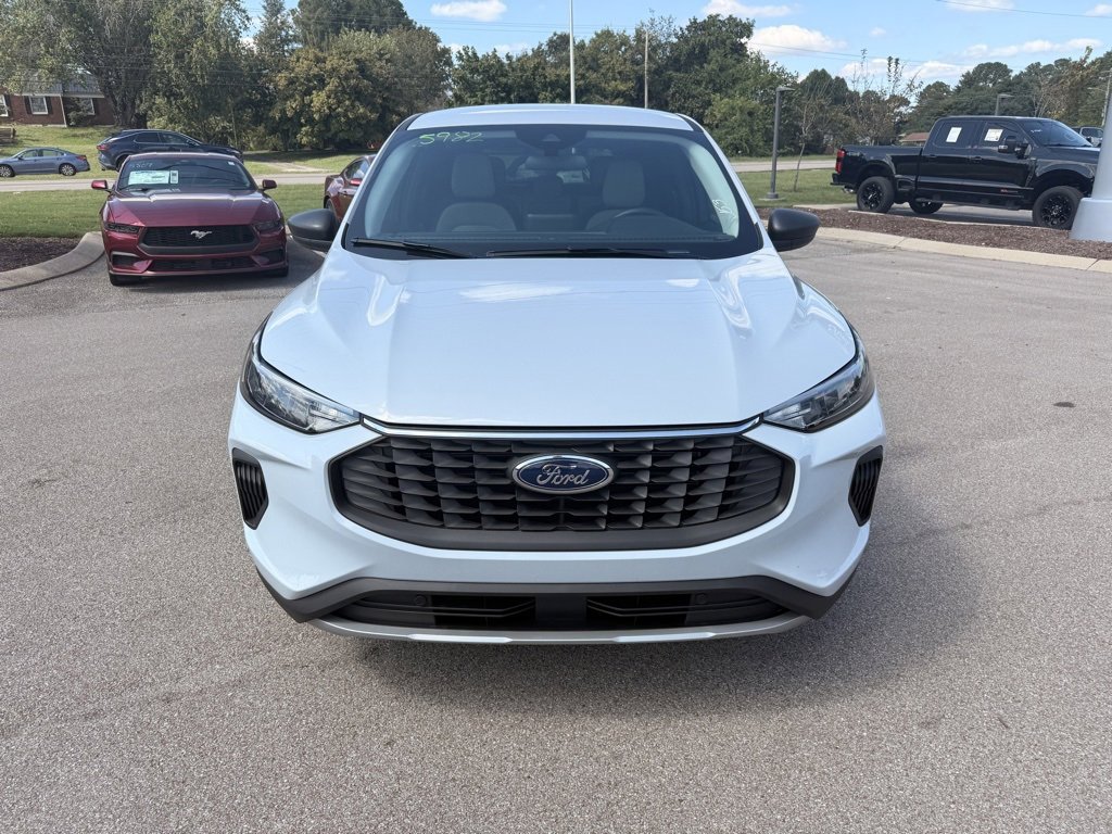 New 2025 Ford Escape Active image 3