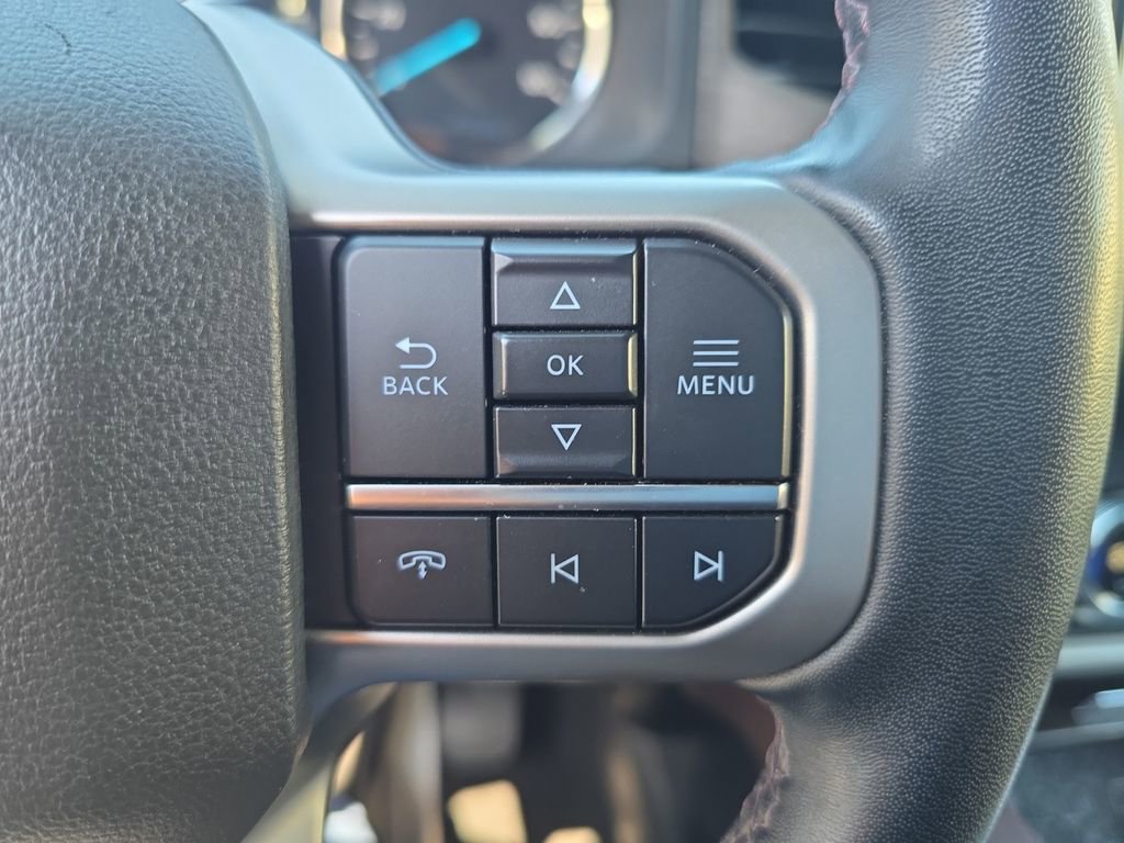 Used 2024 Ford Expedition Limited image 23