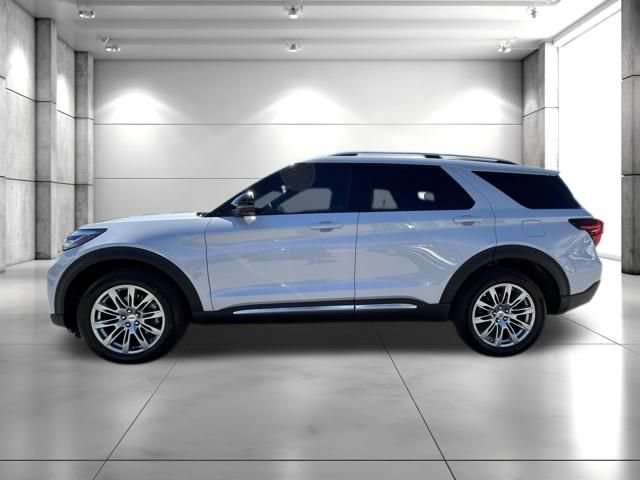 Used 2025 Ford Explorer Platinum AWD/4WD image 5