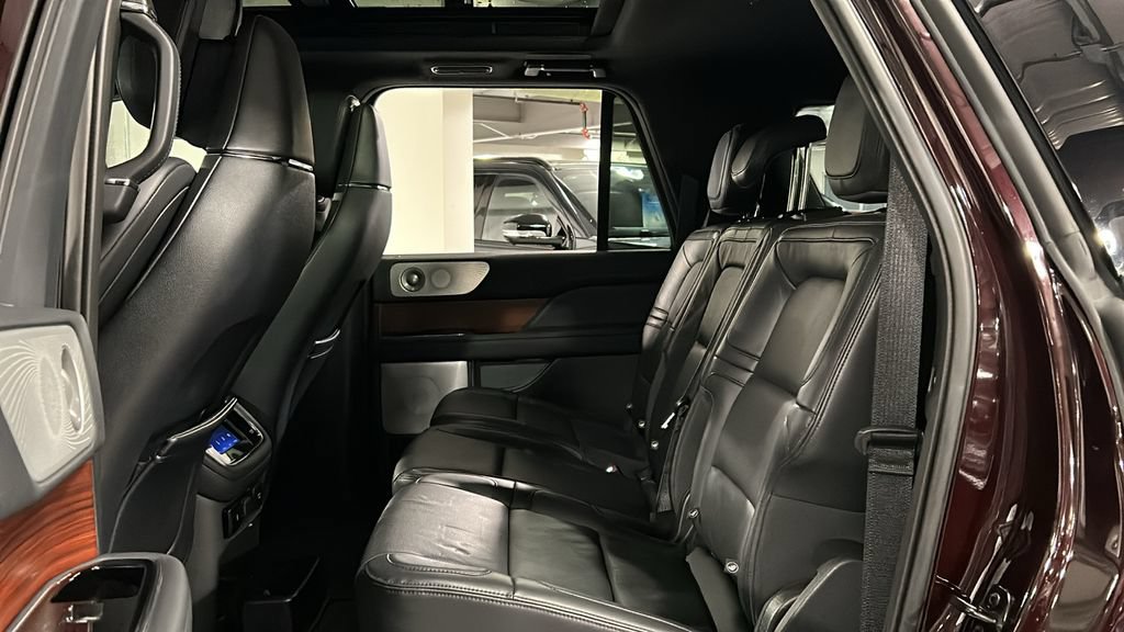 Used 2024 Lincoln Navigator L Reserve AWD/4WD image 24