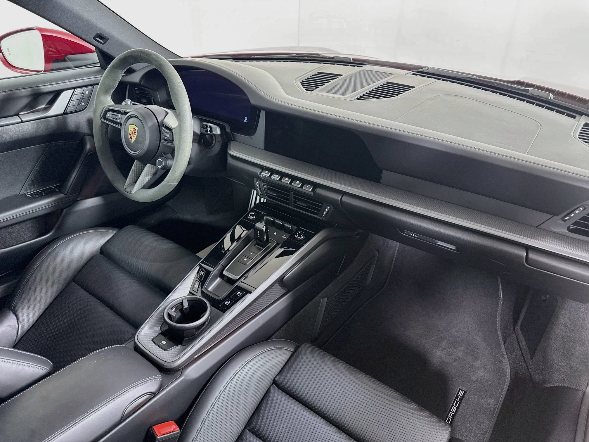 Certified 2025 Porsche 911 Carrera S RWD image 27