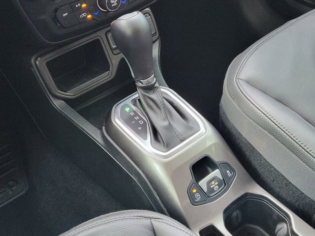 Used 2019 Jeep Renegade Limited image 18