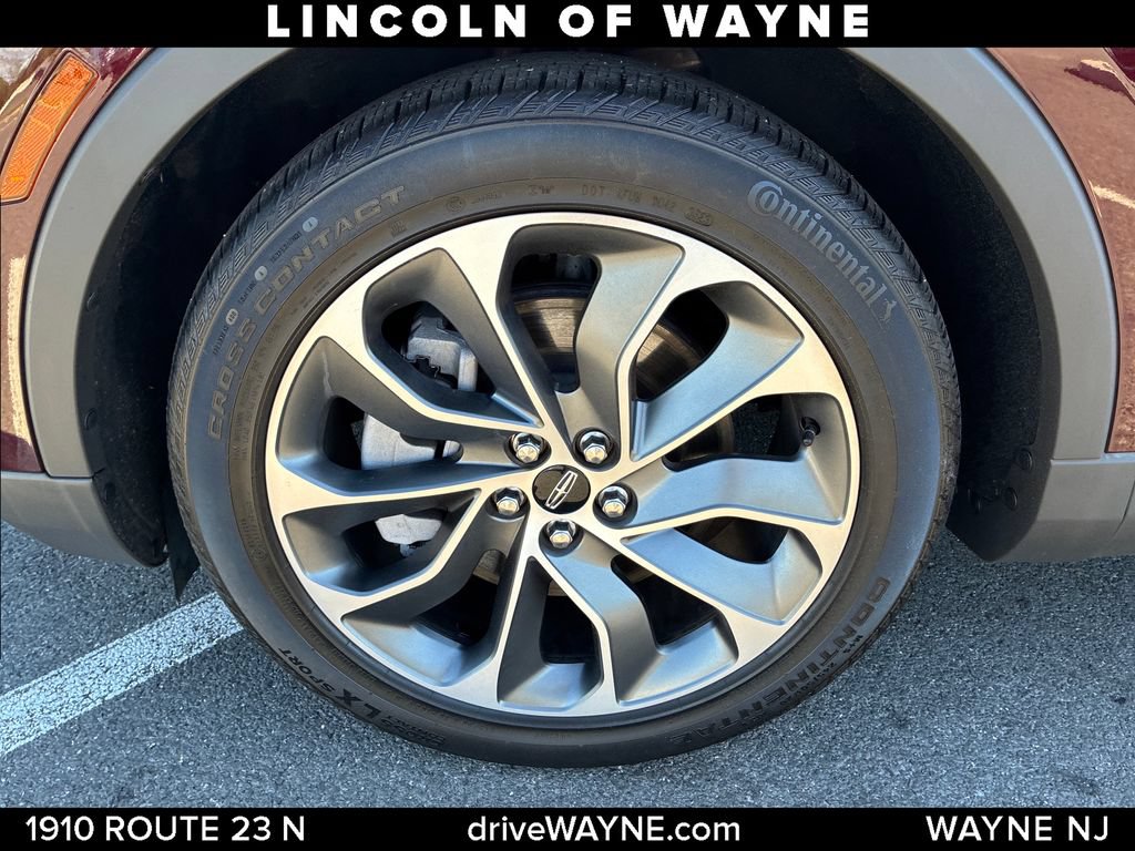 Used 2023 Lincoln Nautilus Reserve AWD/4WD image 27