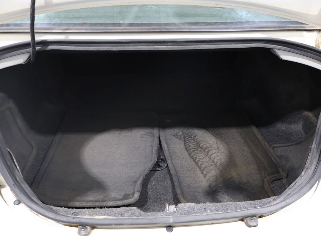 Used 2004 Dodge Intrepid SE image 22