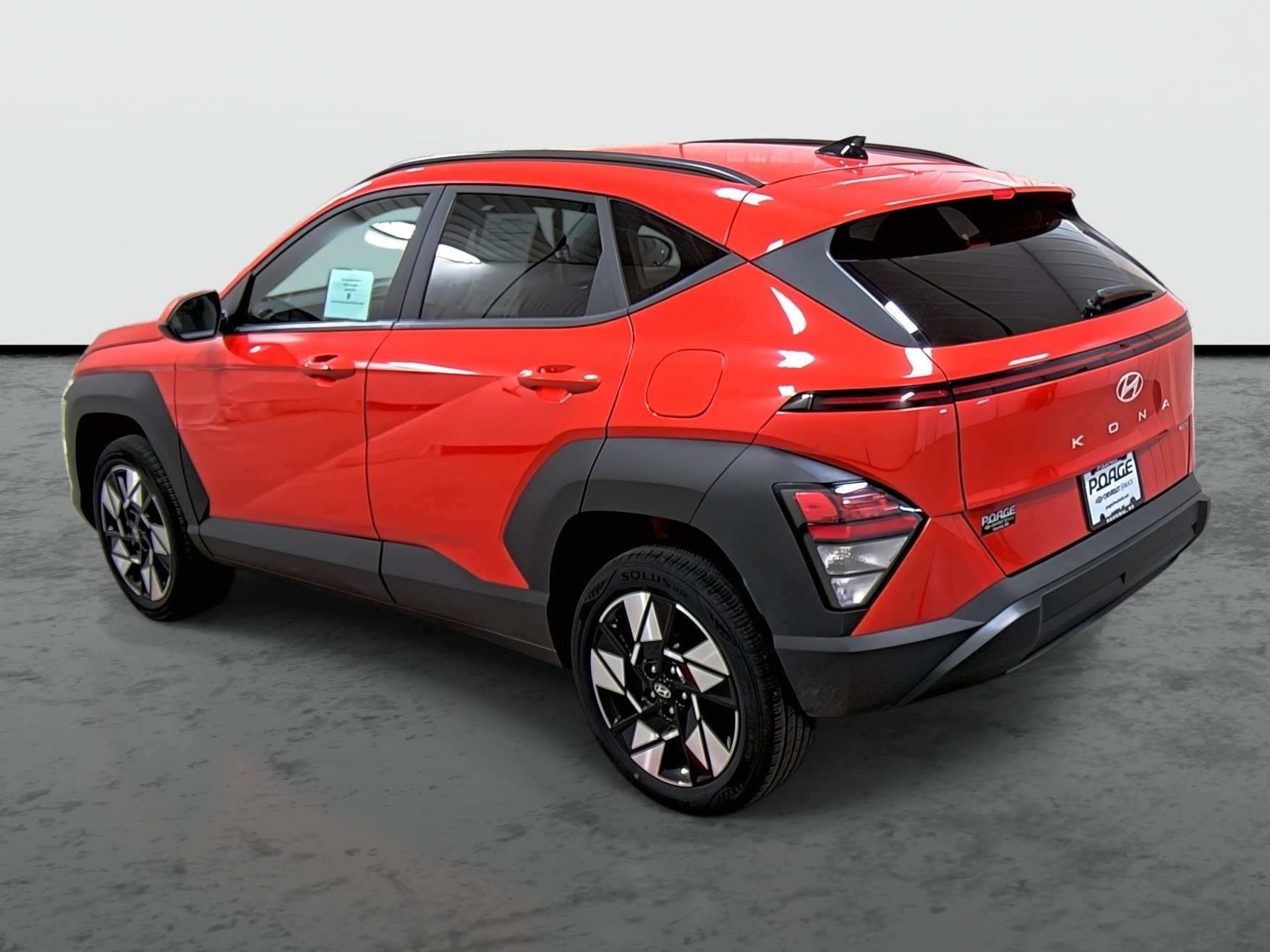 Used 2025 Hyundai Kona SEL AWD/4WD image 2