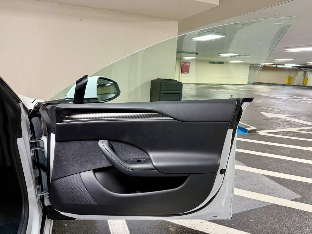Used 2021 Tesla Model S Plaid image 31
