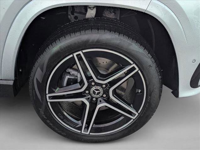 New 2026 Mercedes-Benz GLS 450 4MATIC image 9