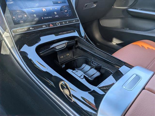 Certified 2025 Mercedes-Benz C 300 4MATIC Sedan image 12