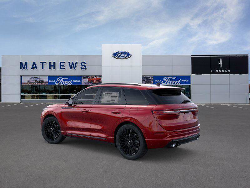 New 2026 Lincoln Corsair Premiere image 4