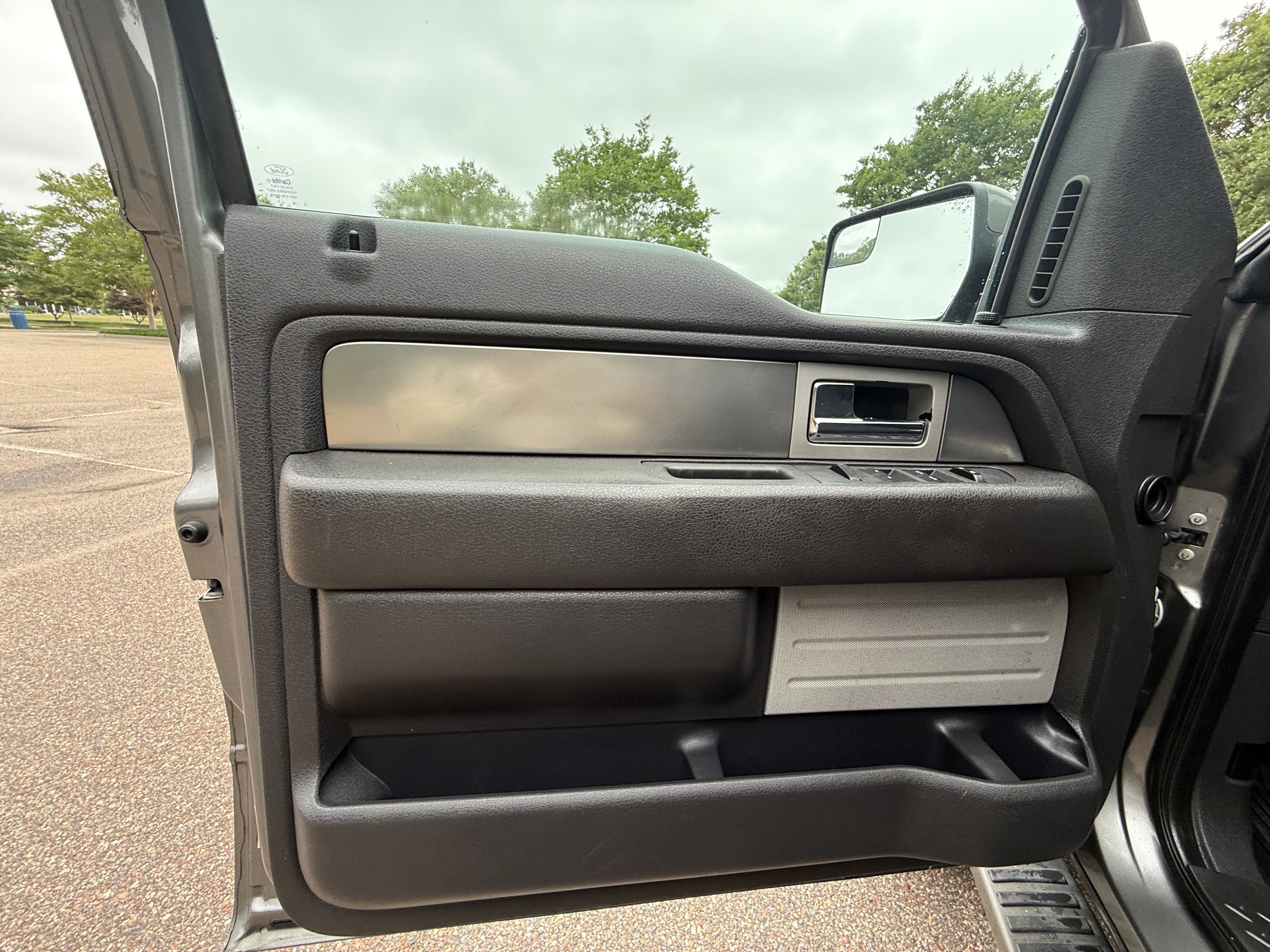 Used 2013 Ford F150 FX4 AWD/4WD image 14