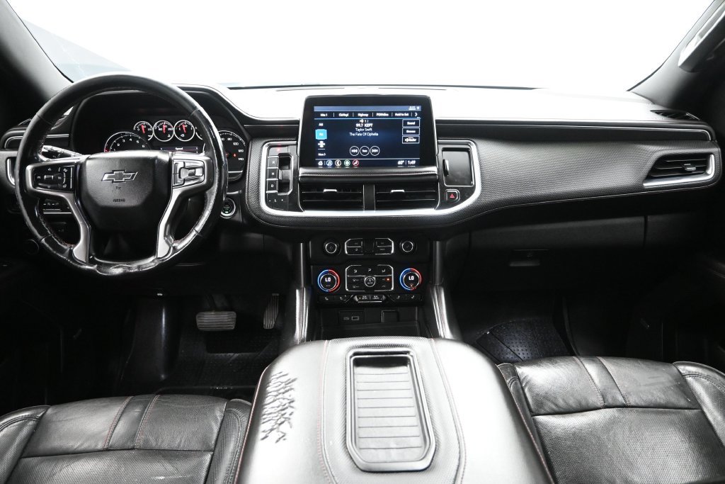 Used 2021 Chevrolet Suburban RST w/ Luxury Package AWD/4WD image 34