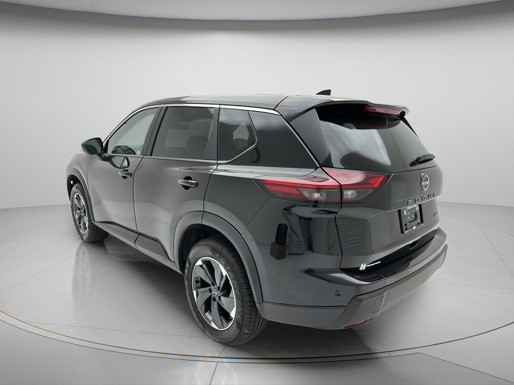 Used 2025 Nissan Rogue SV AWD/4WD image 6