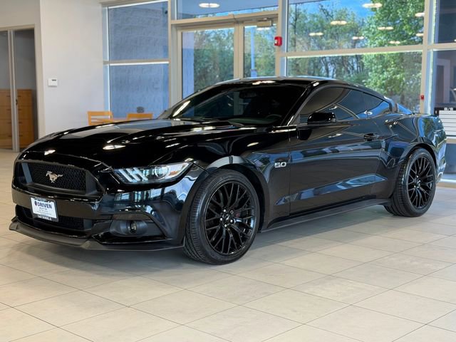 Used 2017 Ford Mustang GT w/ GT Performance Package RWD image 4