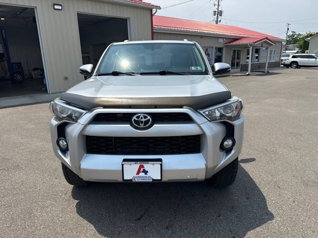Used 2017 Toyota 4Runner SR5 Premium AWD/4WD image 8